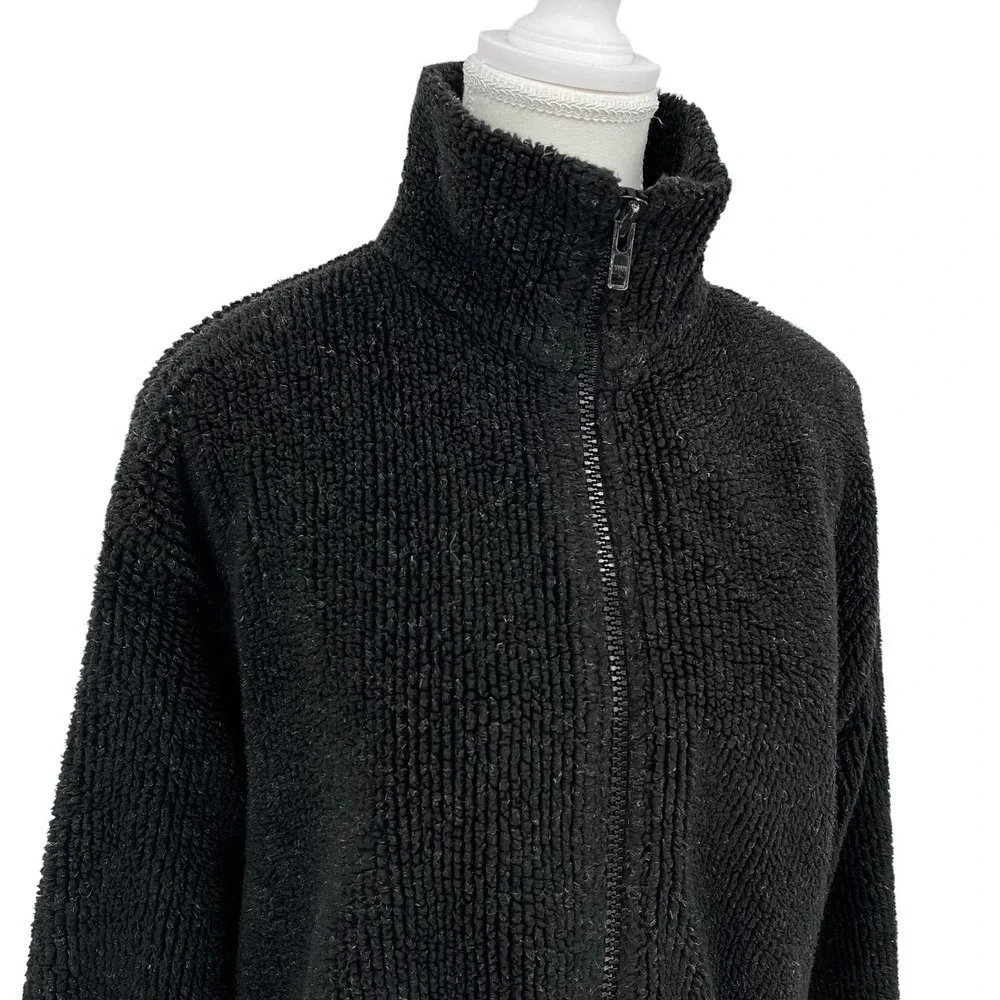 🔴 5‎ for $25! Vintage 90’s Limited Sport USA Fleece Jacket Black Petite Small